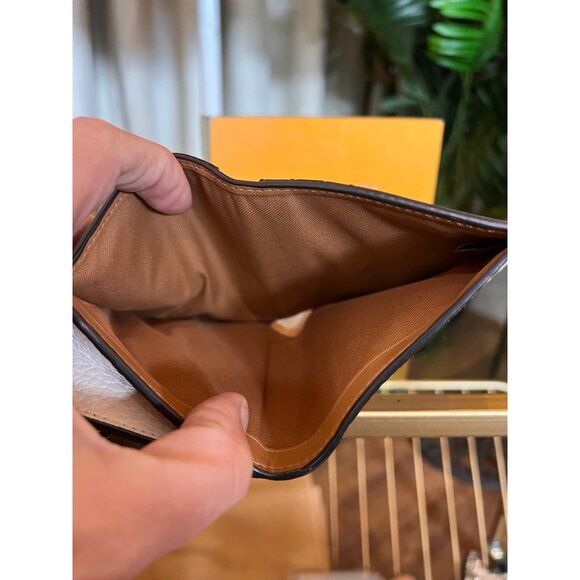 Coach Small Bifold Wallet In Signature Canvas & Leather With Horse & Carriage Lo - Picture 10 of 11